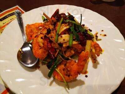 路地裏本格中華 陳家私菜 新宿店