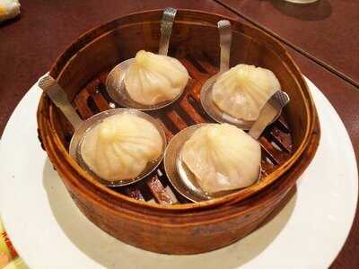 路地裏本格中華 陳家私菜 新宿店