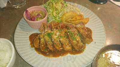 西冨家コロッケ店