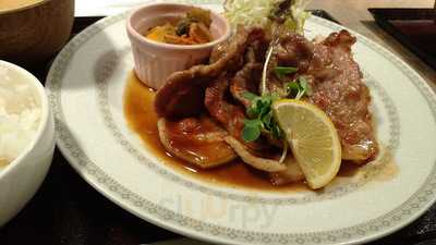 西冨家コロッケ店