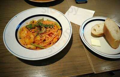 グロリアスチェーンカフェ心斎橋