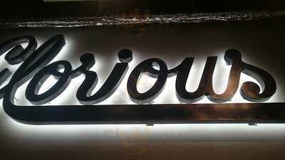 グロリアスチェーンカフェ心斎橋