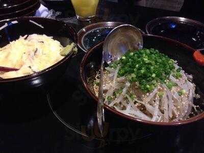 牛もつ鍋専門 やま本