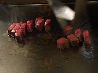 ステーキ 鉄板焼 みくら