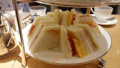 B－oneg．b．スタイルカフェ