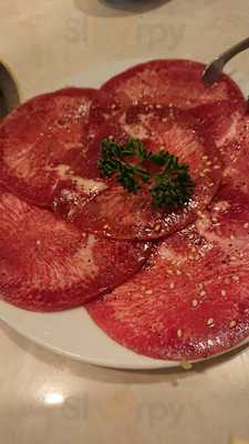 焼肉牡丹 古町通6番町本店