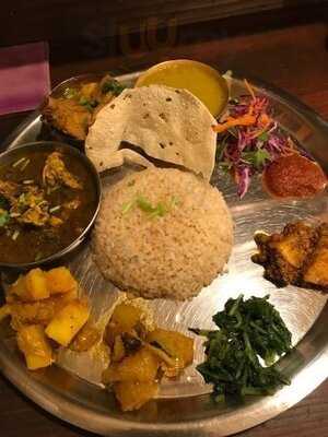 ダルバート食堂