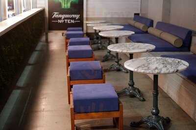 Living Room Cafe By Eplus