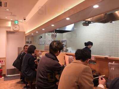 とんこつラーメン 博多風龍 秋葉原総本店