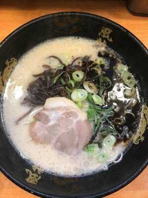 とんこつラーメン 博多風龍 秋葉原総本店