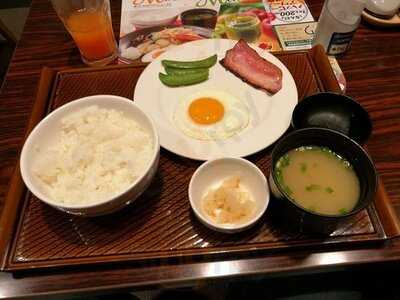 ガスト 新潟五十嵐店