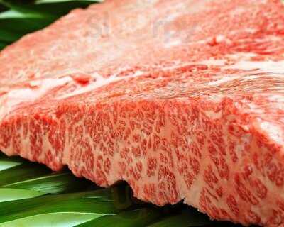 焼肉まるしま 本店