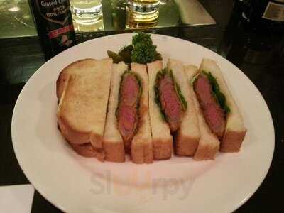 タバーン シンプソン