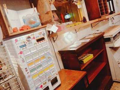 絵本と珈琲ペンネンネネムgreen