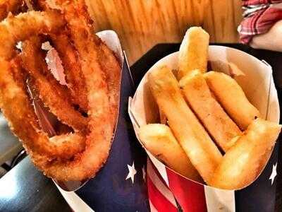 ふるまち謙sバーガー