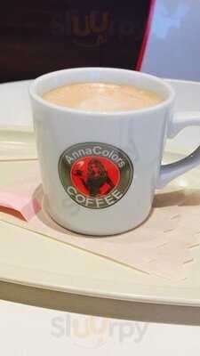 アンナカラーズ ビストロ＆バー