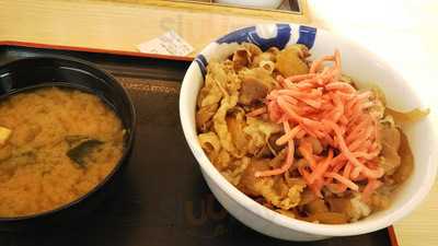 松屋 亀田インター店