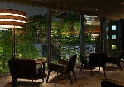 ザキャピトル バー