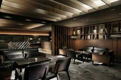 ザキャピトル バー