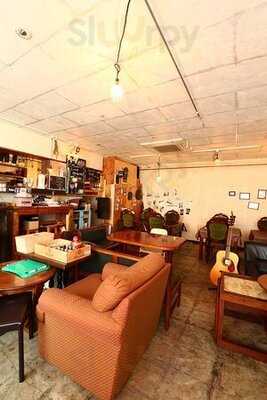 ワインカフェ京都烏丸