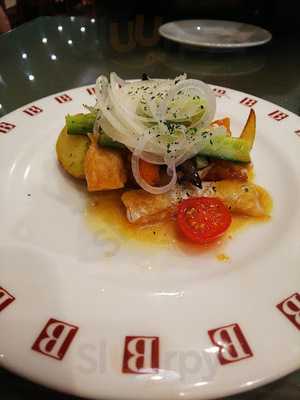 ポムの樹 ユニバーサルシティウォーク店