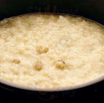 コリアンダイニング李朝園 上本町店