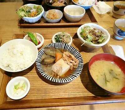 八百屋とごはん・うらや