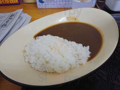 カレーショップ にこまる