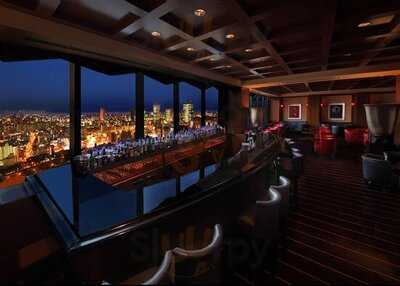 レインボーラウンジ