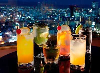 レインボーラウンジ