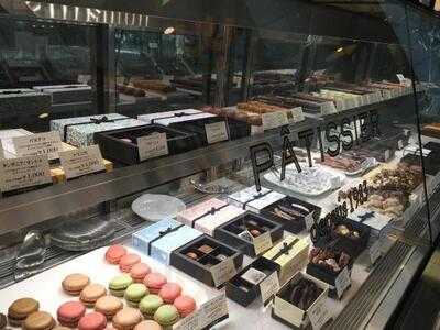 ドゥバイヨル 丸の内オアゾ店