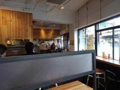 鹿屋アスリート食堂 神田錦町本店