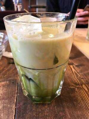 Apizza 大阪なんば店