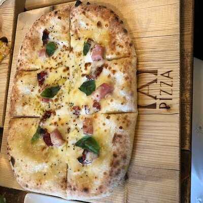 Apizza 大阪なんば店