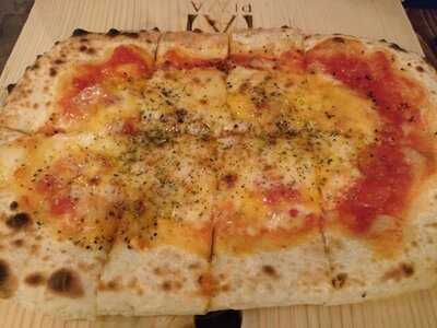 Apizza 大阪なんば店