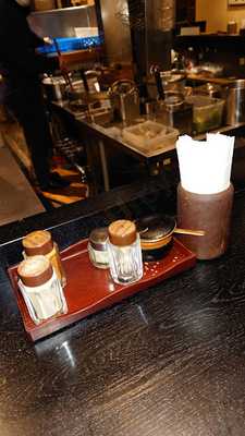 鶏がららーめん 門扇 伏水酒蔵店