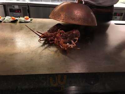 鉄板焼 天 本丸