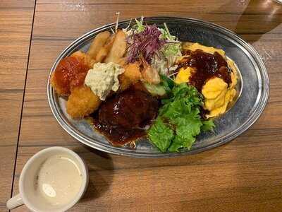 キッチン ゴン 六角店