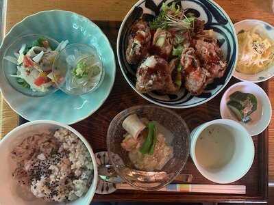 カフェ ロータス