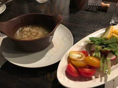 ワインバー　ズッケロ