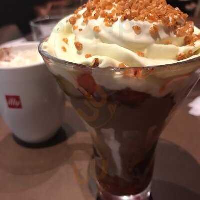 イリーカフェ有楽町イトシア店