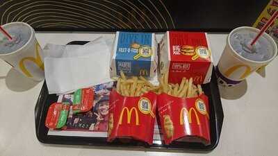 マクドナルド なんばパークス前店