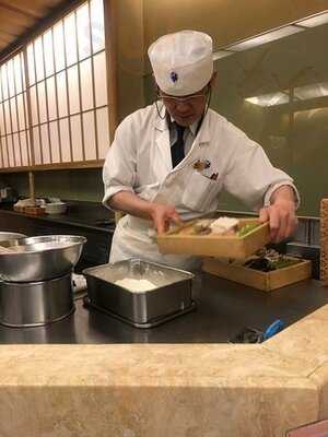 つる家 リーガロイヤルホテル店