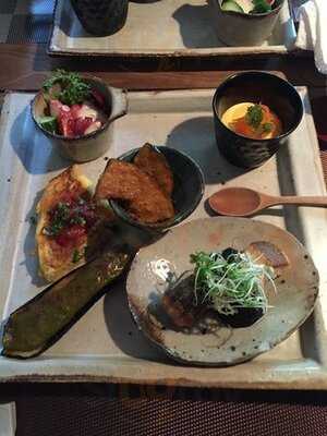 O・mo・ya 東洞院店