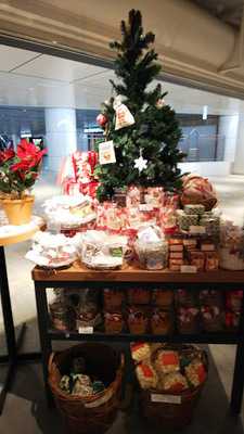 ディーンアンドデルーカカフェ新大阪店