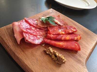 クロスフィールド ウィズ テラスラウンジ