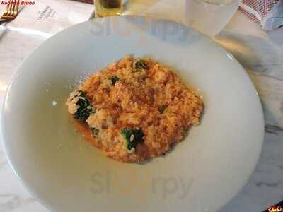 クロスフィールド ウィズ テラスラウンジ