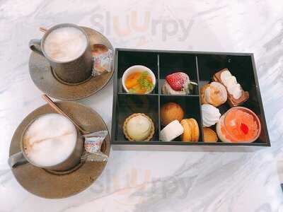 クロスフィールド ウィズ テラスラウンジ