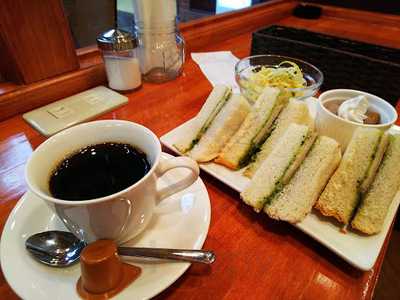 珈琲倶楽部西堀　ローサ店