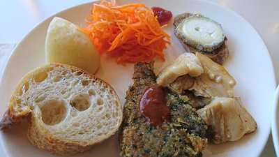 和田倉噴水公園レストラン